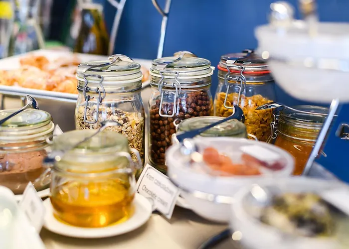 Western ホテル ユラタ